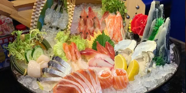 午市六小时仼食再激送*矶烧A5和牛*甲罗烧*鹅肝多士*星级雪糕*清酒*