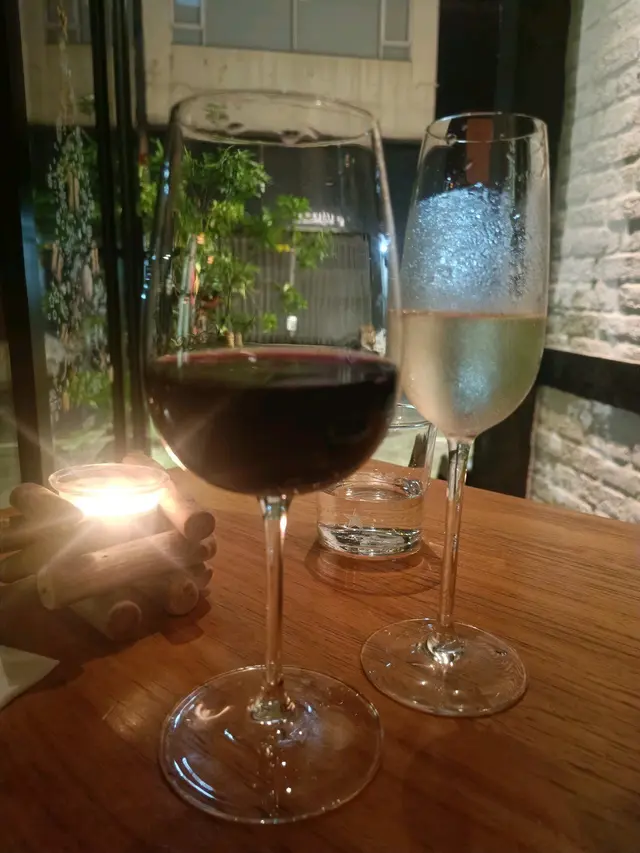 15001800 Happy Hours Ollies Bar & Grill in SPECIFIC BRANCHES Hong Kong OpenRice Hong Kong